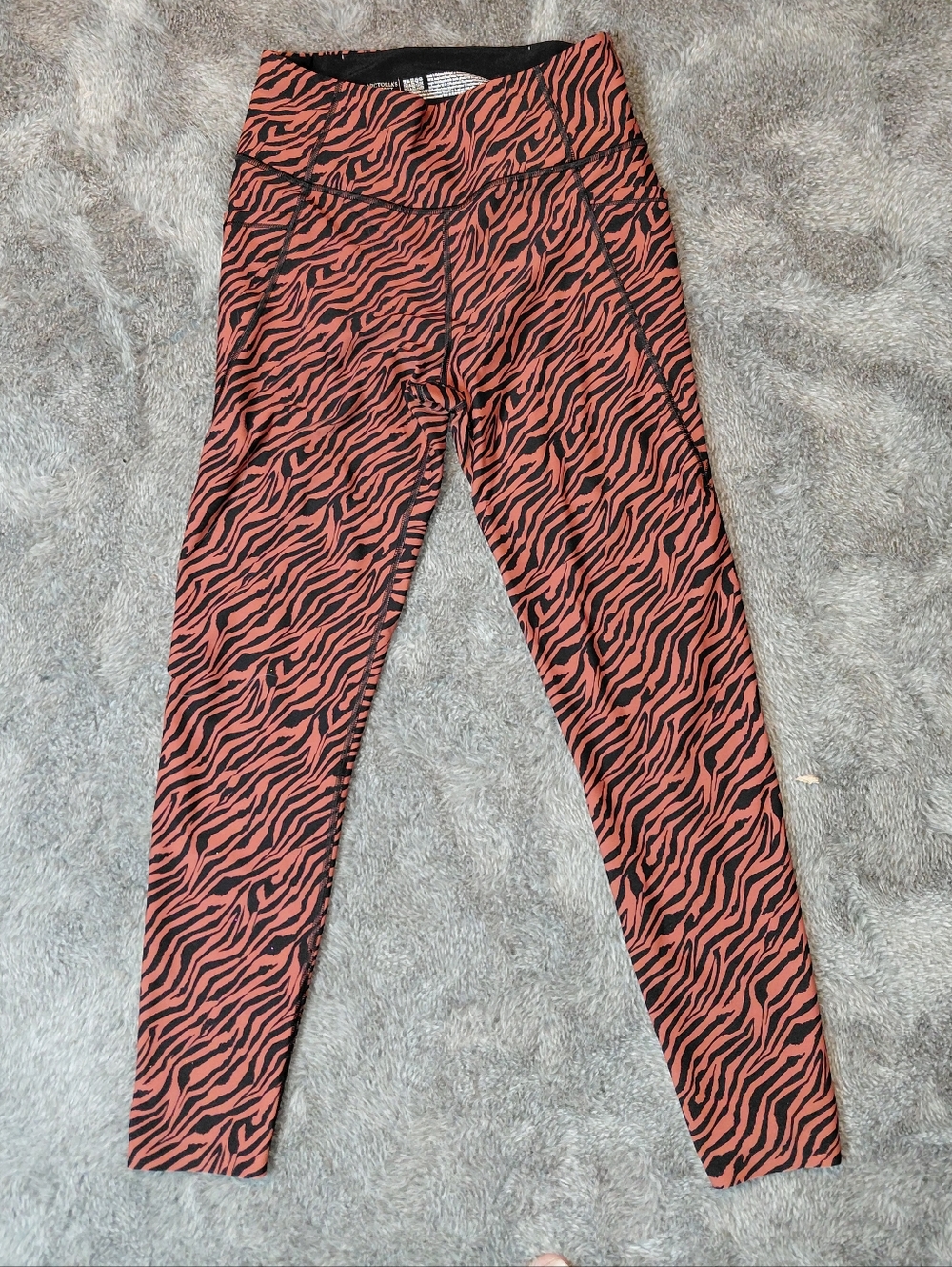 VICTORIAS SECRET LEGGINGS